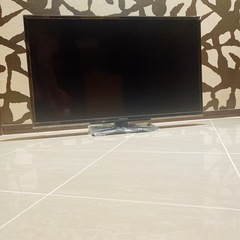 Panasonic VIERA TH-32F300（32インチ）の画像