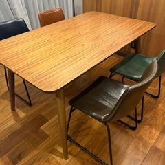 【早い者勝ち】noce　STACEYテーブル ウォールナットカフェ風 ダイニング5点セット ミッドセンチュリー 多色チェアの画像