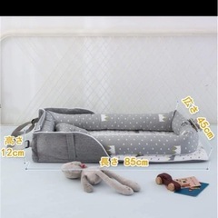 ベビーベッドの画像