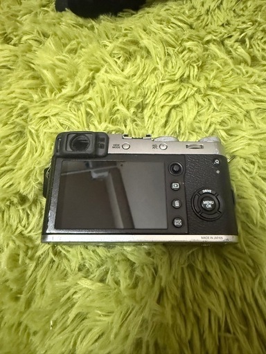 FUJIFILM X100F 伝説のカメラ