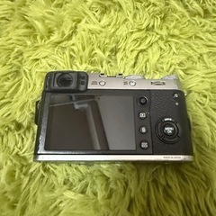 FUJIFILM X100F 伝説のカメラ
の画像