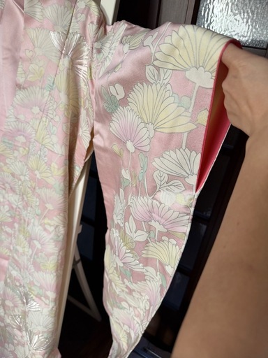 超美品❣️カワイイ菊の花の振袖?