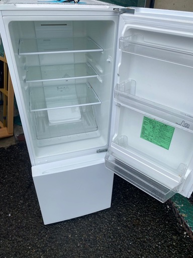 NO B729?福岡市内配送設置無料✨?YAMADASELECT(ヤマダセレクト）　YRZF15G1　2ドア冷蔵庫　(156L・右開き