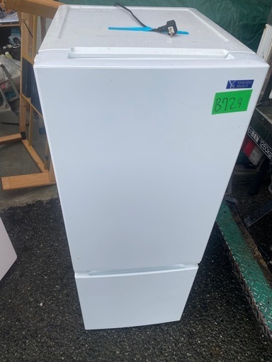 NO B729?福岡市内配送設置無料✨?YAMADASELECT(ヤマダセレクト）　YRZF15G1　2ドア冷蔵庫　(156L・右開き