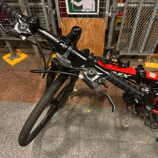 自転車/全合金フレームの都市型マウンテンバイク（折りたたみ可能）27.5インチ、ショックアブソーバー付き
