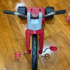 ラジオフライヤー三輪車の画像