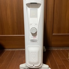 美品！　デロンギ　オイルヒーターの画像