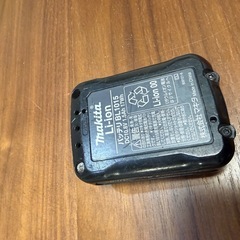 マキタ　バッテリー　10.8v スライド　ジャンクの画像