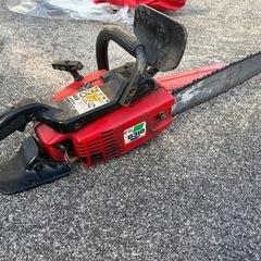 コマツゼノア　G310AV チェーンソー　
ジャンク扱い　の画像