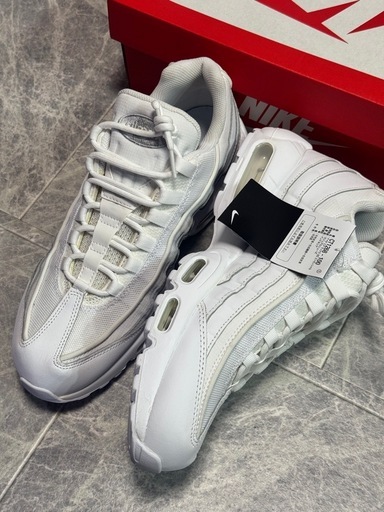 新品 NIKE AIR MAX 95 希少29cm ホワイト
