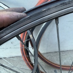 自転車ホイール700×28c 2個(ほぼジャンク)ジャンクタイヤ4個おまけの画像