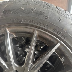 スタッドレス　215 60R17 の画像