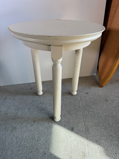 白塗装 木製 ラウンドサイドテーブル 3本脚 クラシック 注文 花台 高さ