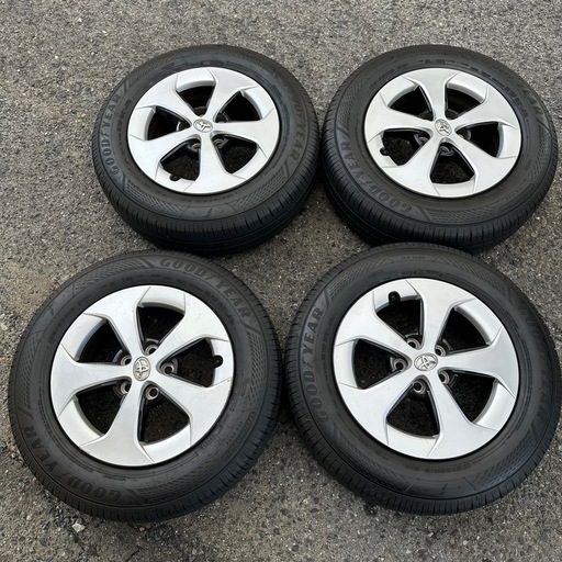 トヨタプリウス30後期純正ホイール 4本サマータイヤ付 (引き取り限定