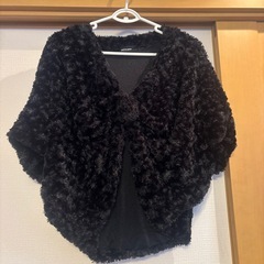 ボアケープ 黒 美品