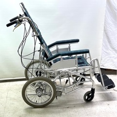 介護用車椅子の画像