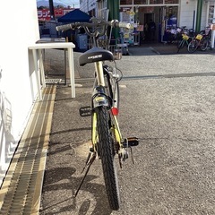 🚲店頭在庫50台🚲春日市🚲24インチ🚲子供用自転車🚲黄色🚲6段ギア付き🚲 補助輪無し🚲AH109770023🚲No382の画像