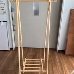 木製ハンガー（白）【町田市再生家具】0106B