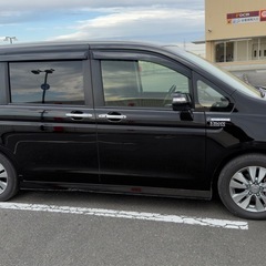 ホンダステップワゴンスパーダ
の画像