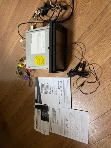 中古品KENWOOD MDV-D408BTW カーナビ 2021年モデル
