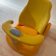 ベビーチェアの画像