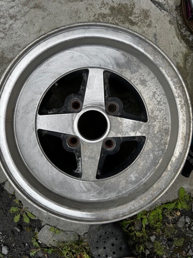 【4本価額】【13x7J 4x114.3 ET+5 ハブ72】深リム