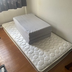 ZINUS マットレスの画像