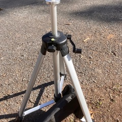 レーザー三脚の画像