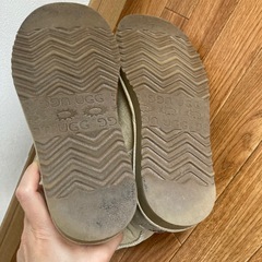 UGG ショートムートンブーツの画像