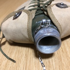 
【0円】レトロな水筒（キャンティーン）キャンプ・アウトドア用の画像