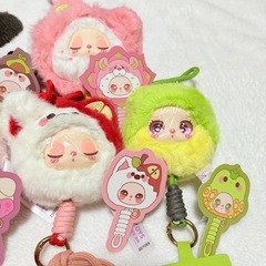 Liila スマホストラップの画像