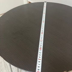 丸テーブル（折りたたみ）の画像