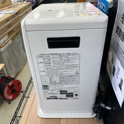 200＊月末SALE価格＊【美品】トヨトミ 石油ファンヒーター2025年 LC-32P