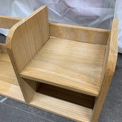 収納棚　教科書立ての画像