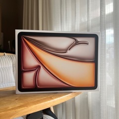【新品未開封】iPad Air 第7世代 (M3) 128GB スターライト 11インチ / 手渡しの画像