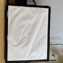 オットマン（収納付き）の画像