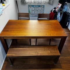 【ほぼ新品】ニトリ　ダイニングテーブルセットの画像