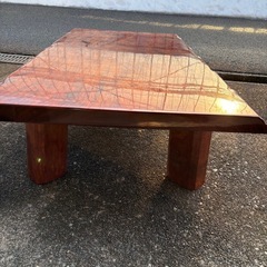 一枚板テーブルの画像