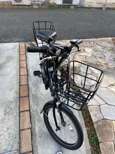 【電動アシスト自転車】前後カゴ付き／予備サドル・グリップあり／引き取り限定 electric assisted bicycle