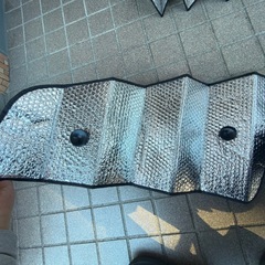 サンシェード （SUVやセダン）の画像