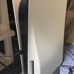 本日受取の方2,000値引き！PlayStation5 CFI-1200 本体 モンハンワイルズ付きの画像