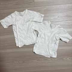 アカチャンホンポ　短肌着4枚セット　50の画像