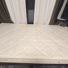 シングルベッド　マットレスの画像
