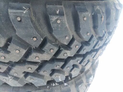 フルピン スパイクタイヤ カップピン 285/75r16 4本セット MTタイヤ