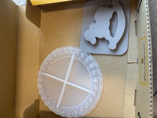 ジェスモナイト jesmonite ハンドメイド 樹脂 コレクション