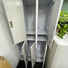 スチール製ロッカー（6人用）の画像