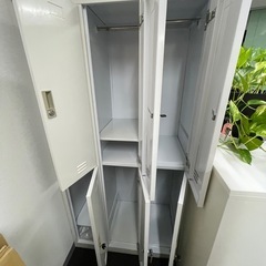 スチール製ロッカー（6人用）の画像