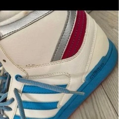 25cm！adidas ✩ハイカットスニーカー　ブルーピンク　可愛いの画像