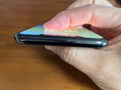 【美品】iPhone11 pro max 256GB simフリー 海外版　シンガポール購入