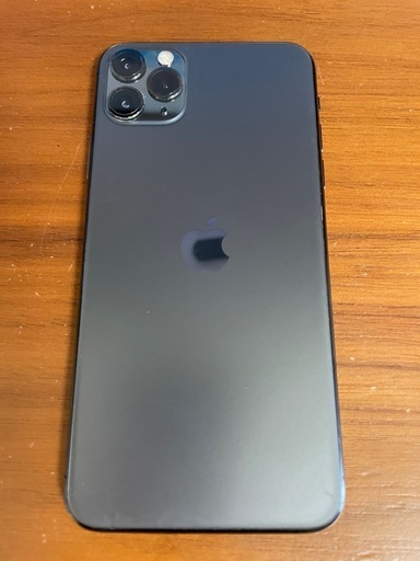 【美品】iPhone11 pro max 256GB simフリー 海外版　シンガポール購入